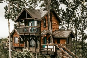 Un chalet douillet en pleine nature.
