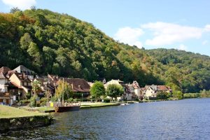 Les campings 3 étoiles en Périgord Noir, pour un séjour alliant confort et découvertes